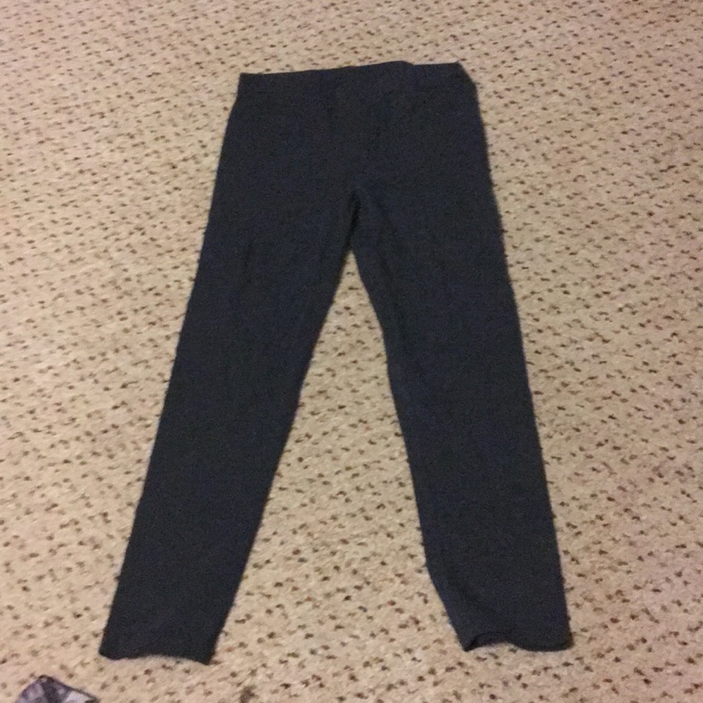 Dark gray, cropped, “SO perfect” legging
